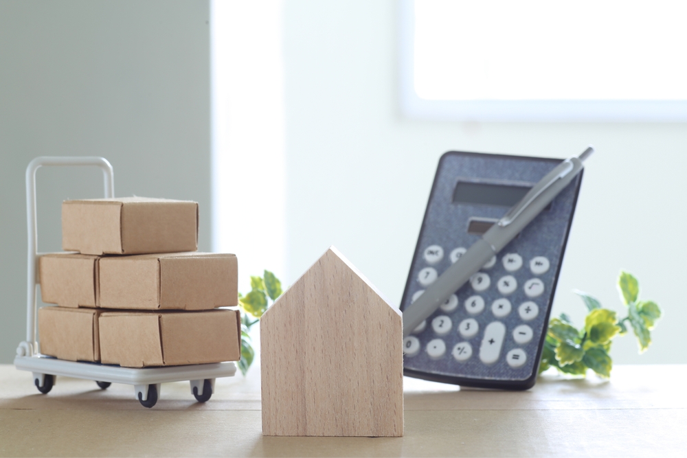 家型積み木・ミニチュア段ボール・電卓