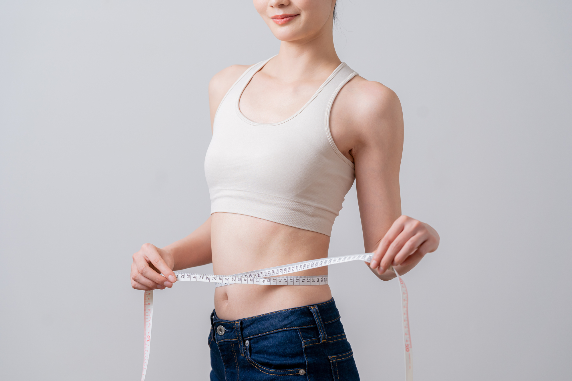 ダイエットする女性