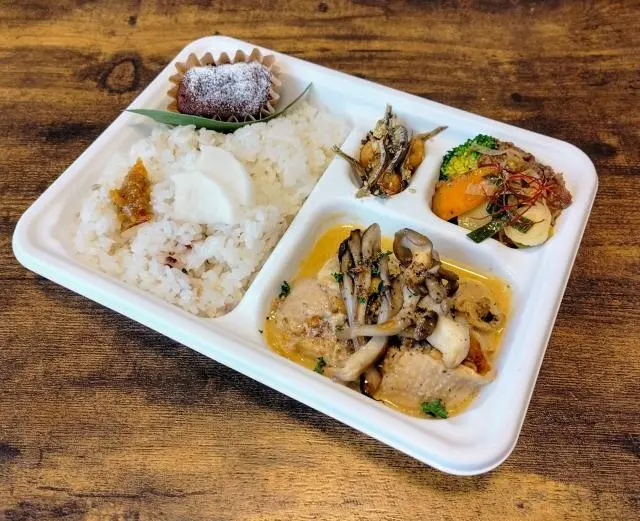 大阪府でおすすめの宅配弁当・宅食サービス8選｜失敗しないサービスの選び方を解説