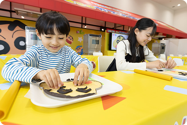 クレヨンしんちゃん「オラのどデカクッキー」づくり体験イメージ