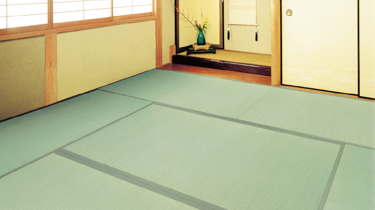 和室にも床暖房。思わず足をのばしたくなります。