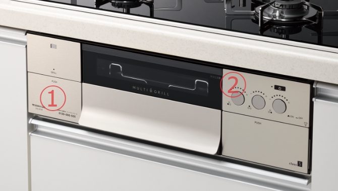 ハンドルレス扉を採用したシャープな前面パネル