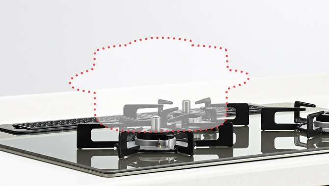 鍋のない状態では点火せずピピピッとお知らせ。