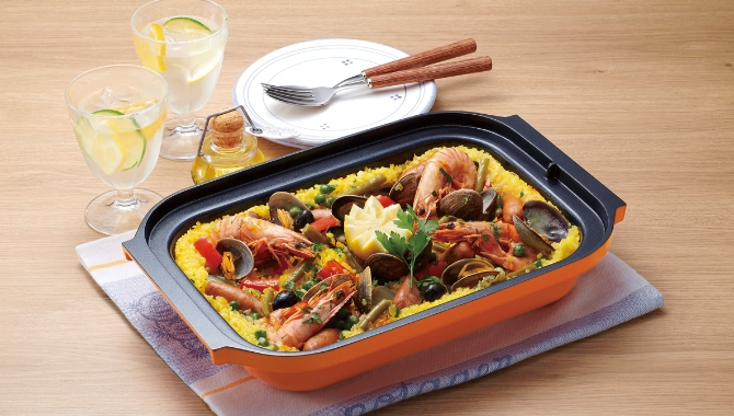 お客さま目線の商品開発で暮らしを