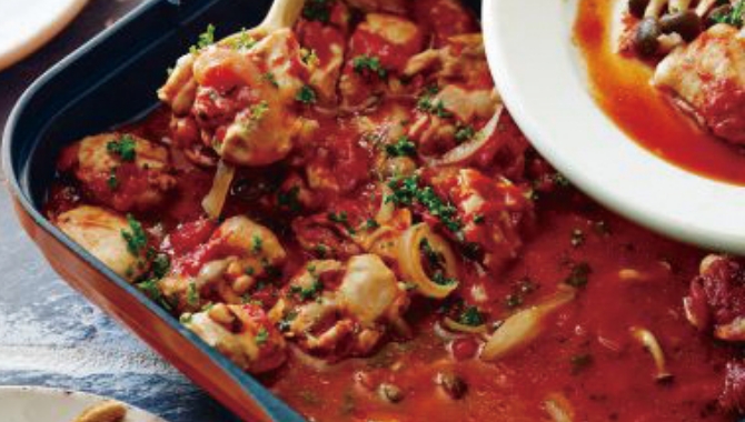 鶏肉のトマト煮込み