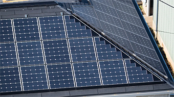 0円ソーラーのメリット・デメリットは？太陽光発電が無料で導入できる仕組みを解説