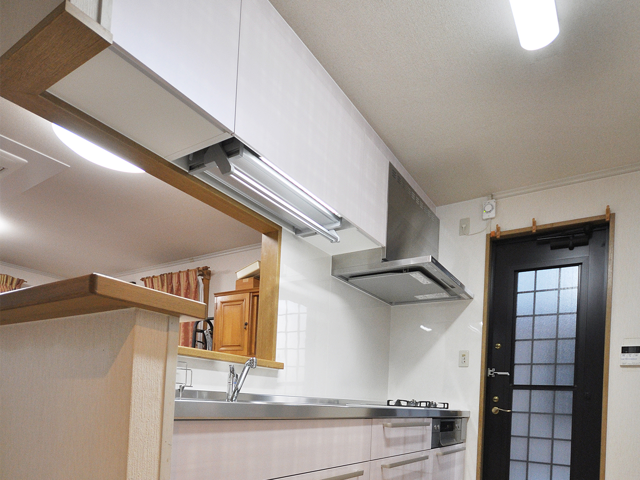 収納力アップでキッチンまわりがスッキリ