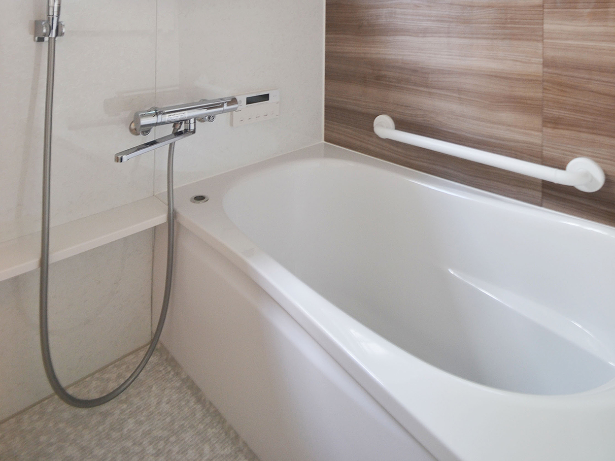 浴室が広くなり、入浴が快適に