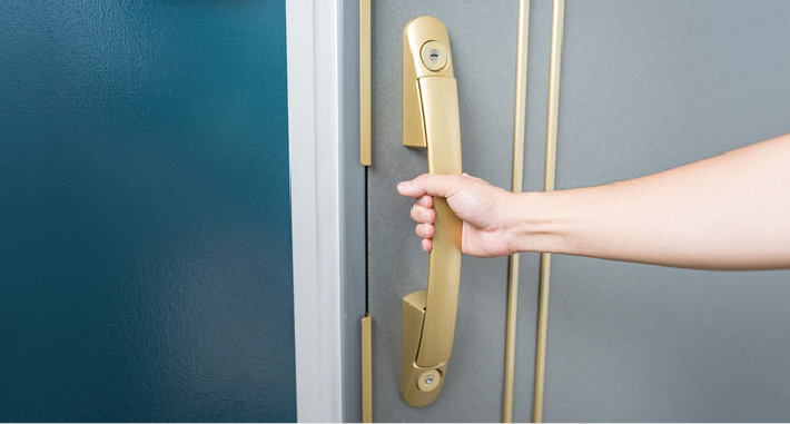 たった1日で防犯性の高いワンドア・ツーロックに