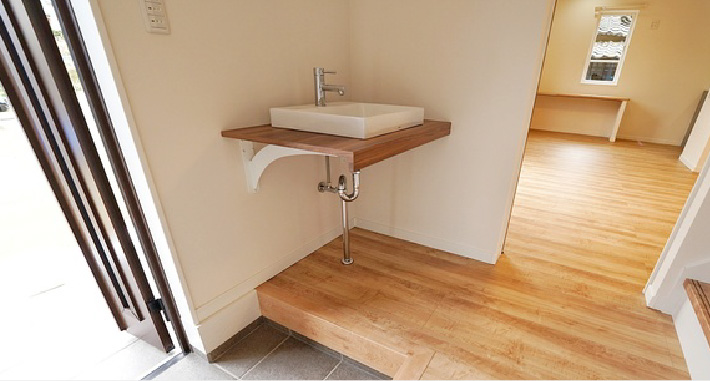 玄関での「ただいま手洗い」を生活習慣に