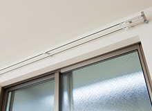 カーテンレール取り付け